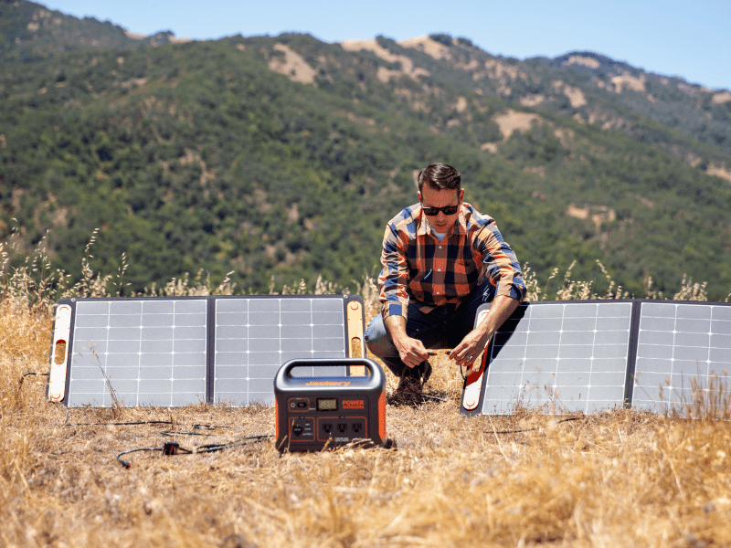 3 Best Small Generators for Power Outages: How to Choose? - Jackery