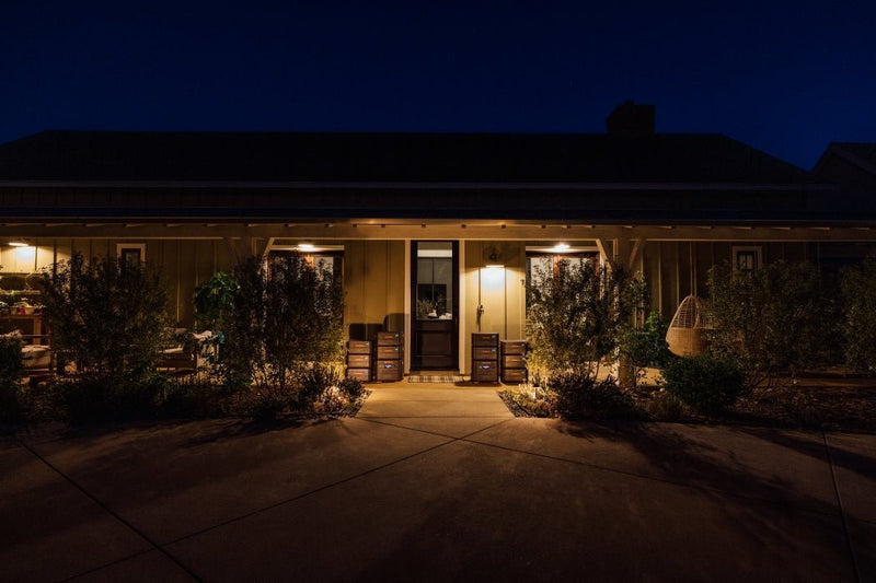 4 Best Emergency Lighting With Battery Backup for Power Outages - Jackery