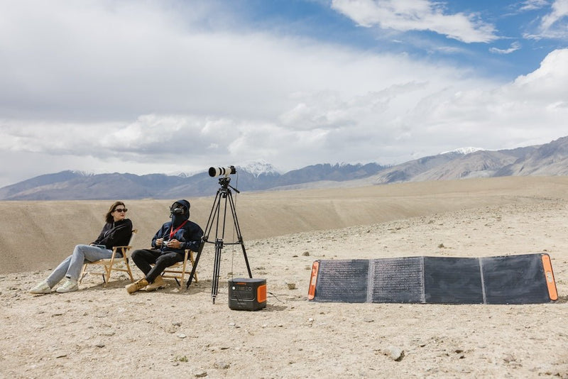 6 Ways to Charge a Nikon Camera - Jackery