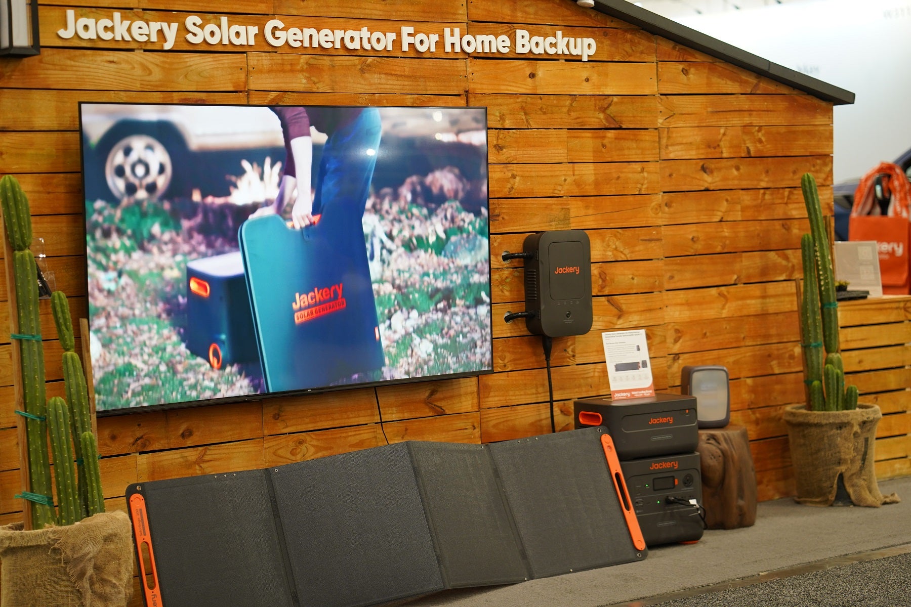 Jackery to Power Up the National Hardware Show (NHS) with Innovative Solar Solutions