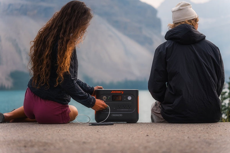 How Many Amp Hours is a Jackery? Guide to Battery Capacity and Runtime - Jackery