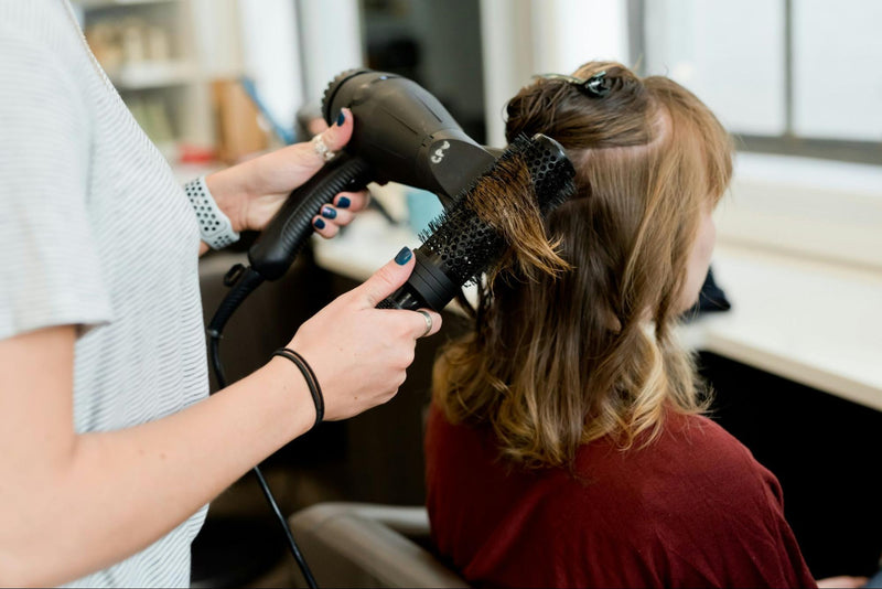 How Many Watts Does a Blow Dryer Use - Jackery