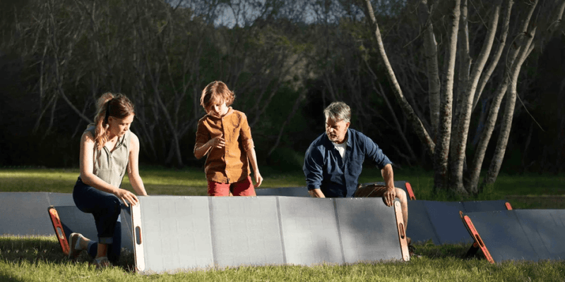 How Much Does A Solar Panel Weight - Jackery
