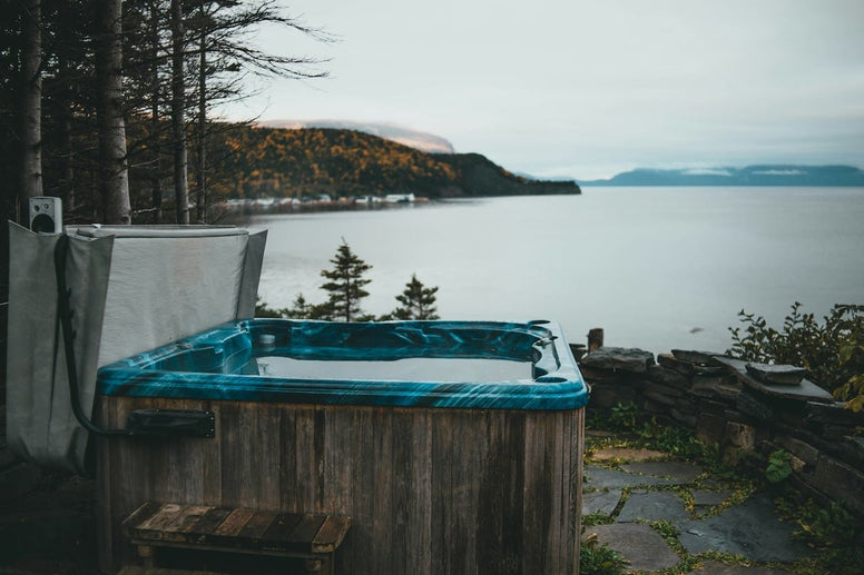 How Much Does It Cost to Run a Hot Tub: Daily, Monthly & Yearly Expenses - Jackery