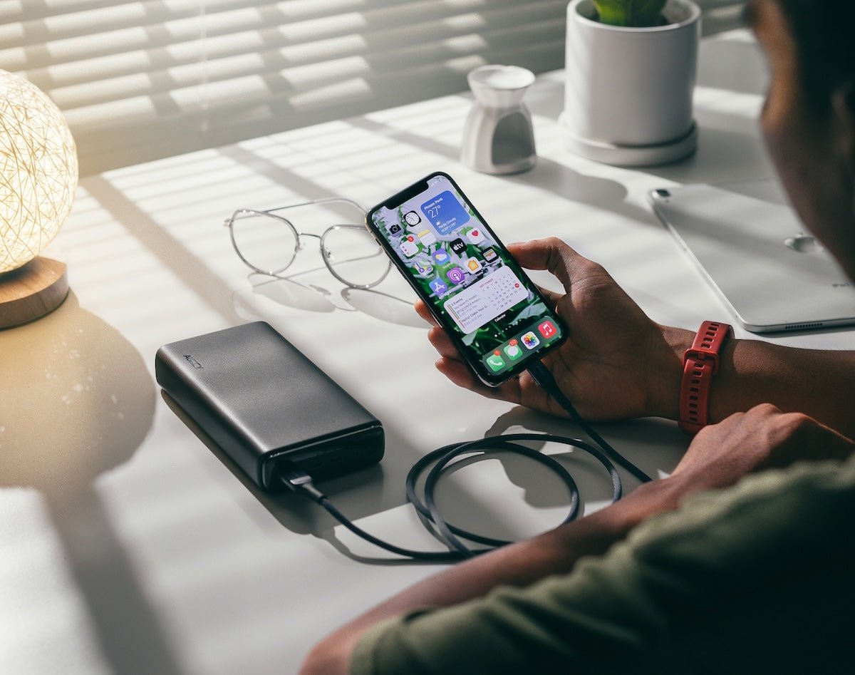 Guide to Portable Chargers With High Capacity: Ultimate Power Guide