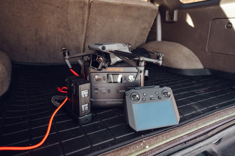 How to Charge Jackery 300 Plus via Wall Outlet, Solar Panels, and Car Outlet - Jackery