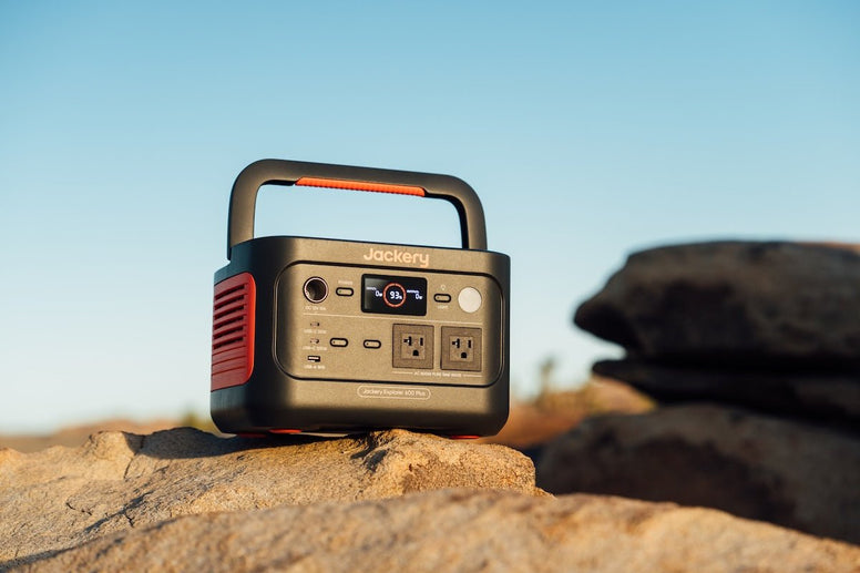 How to Charge Jackery 600 Plus via Wall Outlet, Solar Panels, and Car Outlet - Jackery