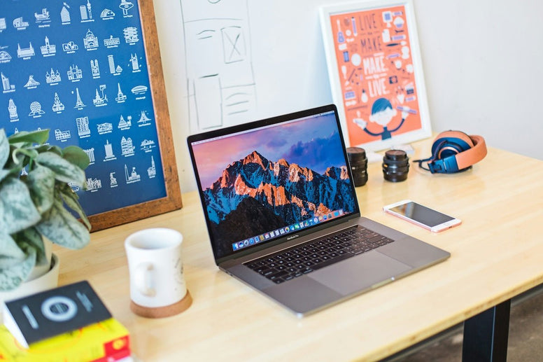 How to Charge MacBook Pro Without Charger [Ultimate Guide 2024] - Jackery