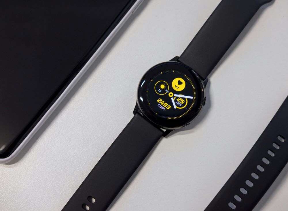 How to Charge Samsung Watch [Ultimate Guide 2024]