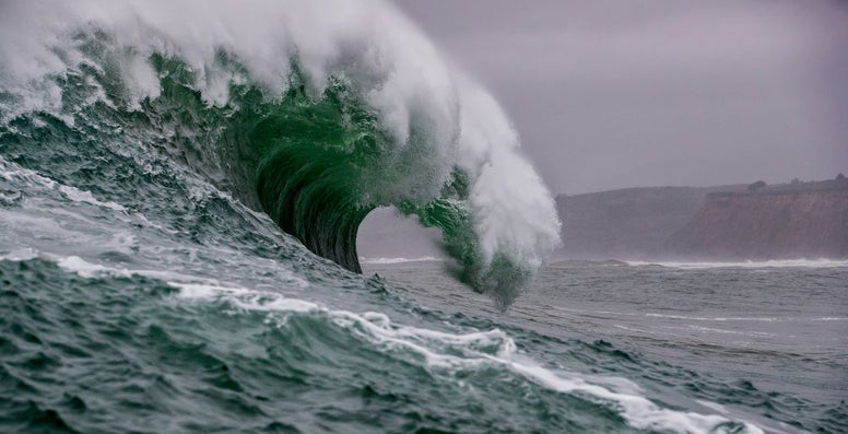 How to Prepare For a Tsunami [Complete Guide] - Jackery