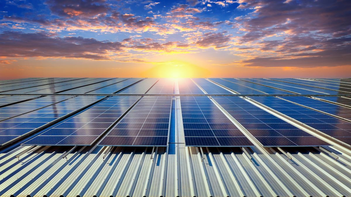 How Do Solar Panels Work with Your Electric Bill?
