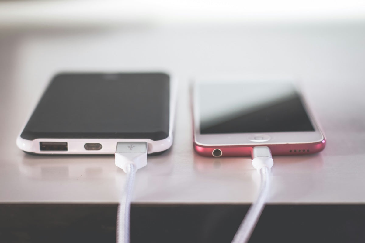 How to Charge a Portable Charger [Ultimate Guide 2024]