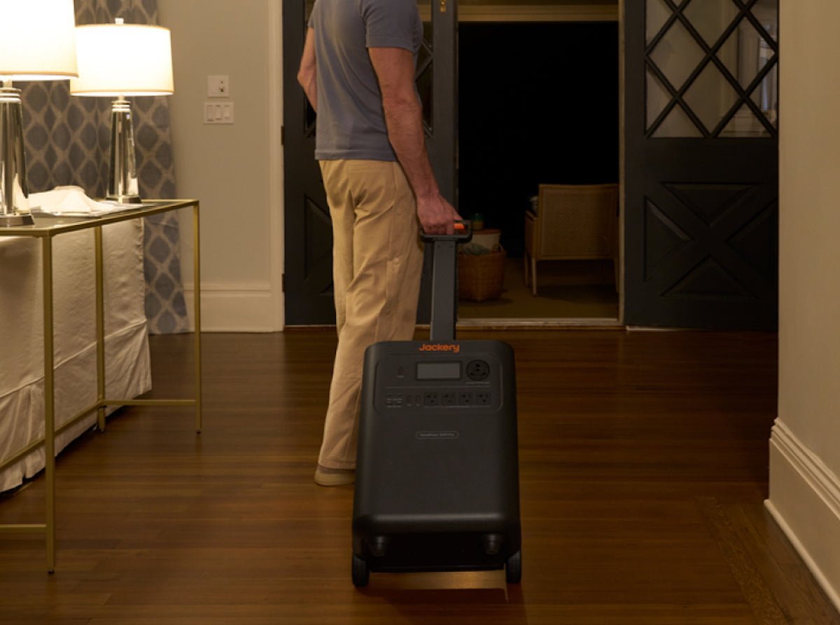 Jackery HomePower 3600 Plus vs. Jackery Solar Generator HomePower 3600 Plus: Key Differences