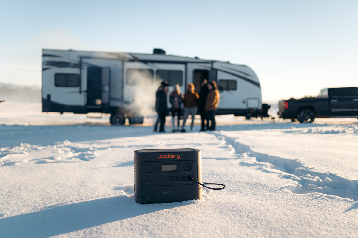 Off Grid RV [Basics & Tips]