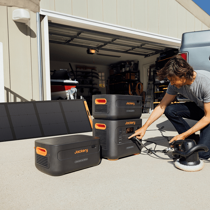 Setting Up a Home Backup Power System: How to Safely Use an Inverter and Charger Combo - Jackery