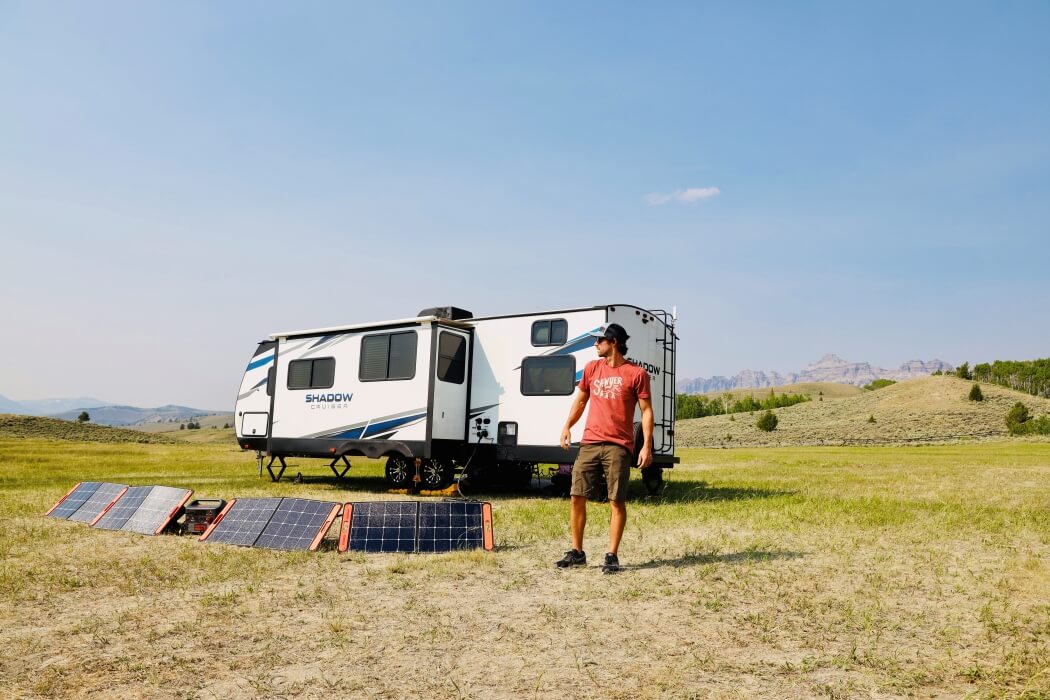 Solar Powered Tiny House: Can Solar Generator Run A Tiny House - Jackery