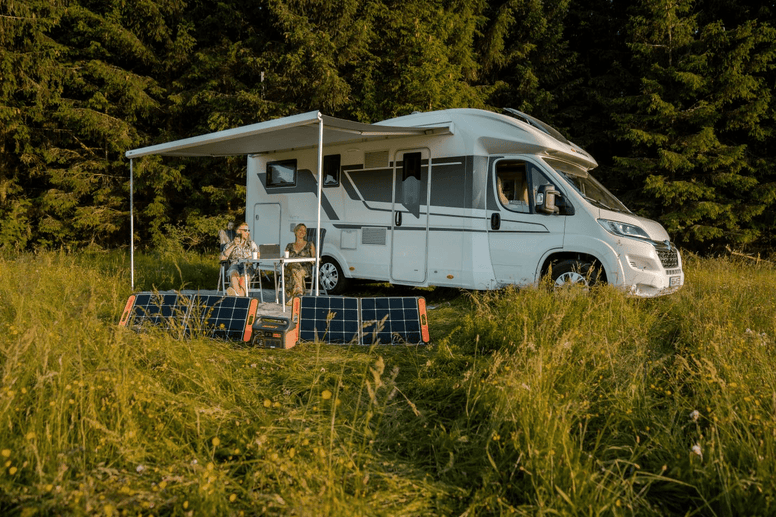 The Smart Van Lifer’s Guide to Choosing a Portable Solar Generator - Jackery