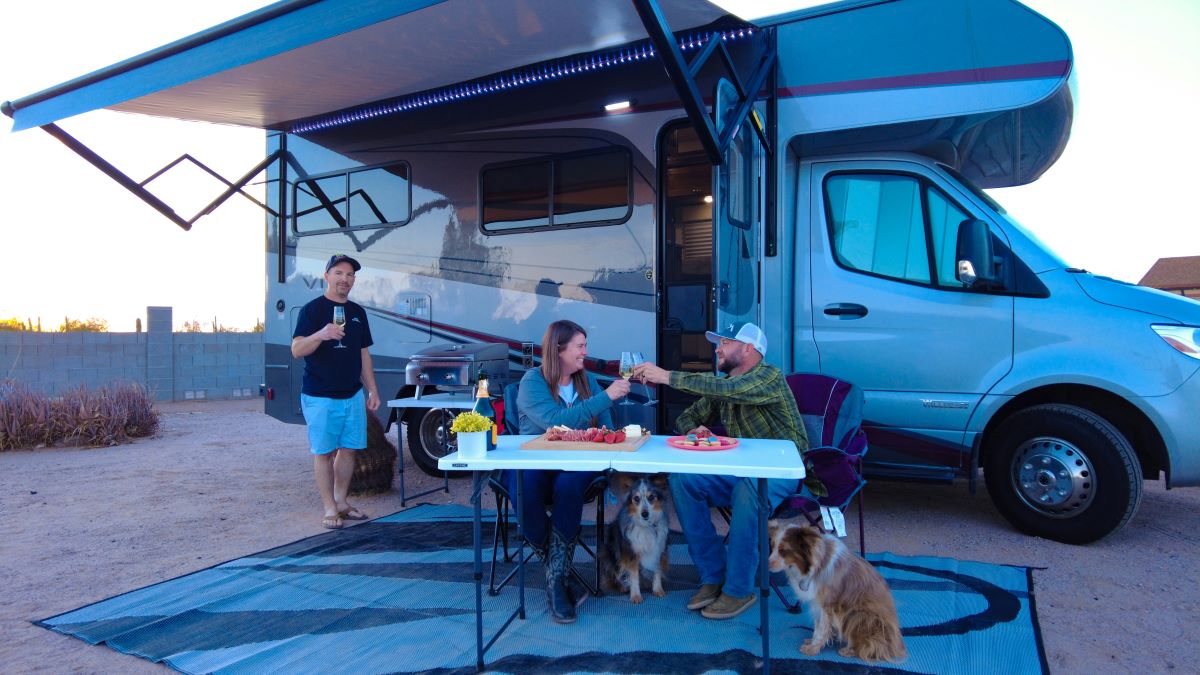 Top 10 RV Parks in Florida Under $500 - $1000 a Month
