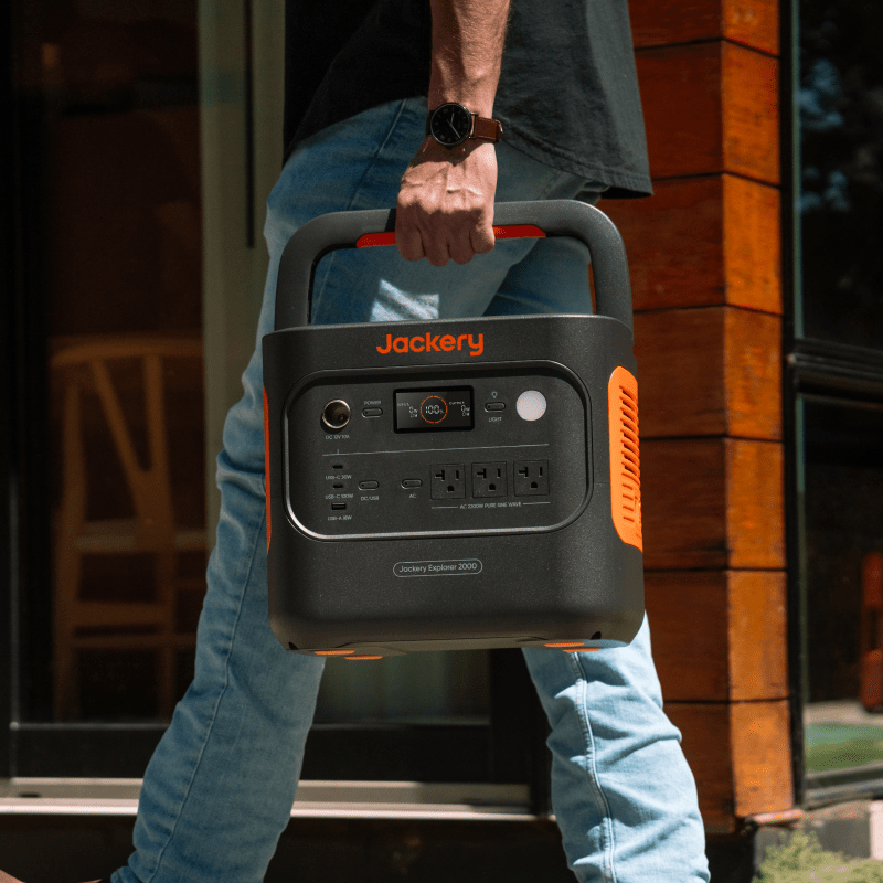 Jackery Explorer 2000 v2 Portable Power Station | 2042Wh 2200W LFP Jackery Explorer 2000 v2 Portable Power Station | 2042Wh 2200W LFP