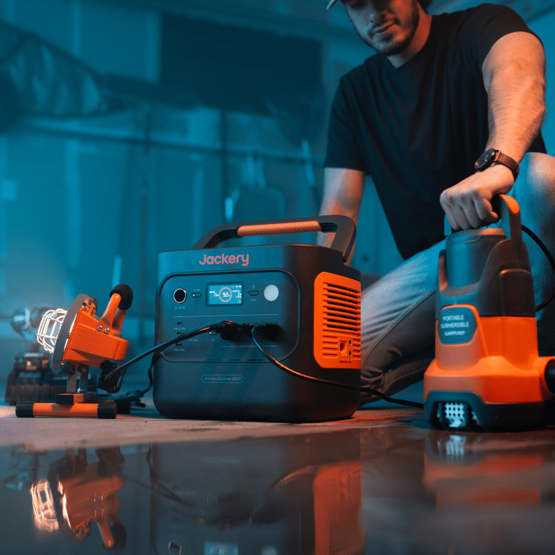 Jackery Explorer 2000 v2 Portable Power Station | 2042Wh 2200W LFP Jackery Explorer 2000 v2 Portable Power Station | 2042Wh 2200W LFP