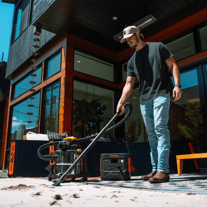 Jackery Solar Generator 2000 v2（Refurbished）